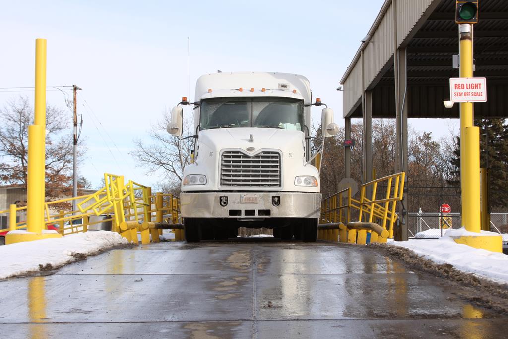 07 Alter Recycling Truckscale 271
