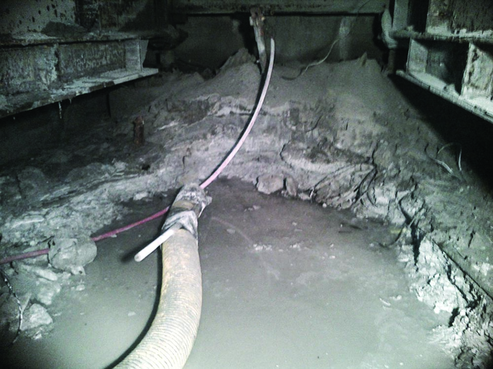 MAG142 US Solidfountation Uncleanpit